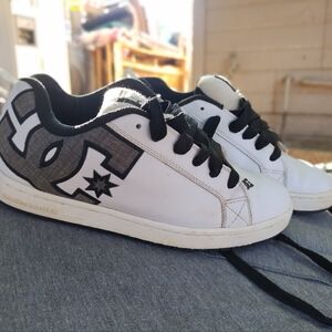 Like New, Old School Black White and Grey Mens DC Shoes , size 10.5